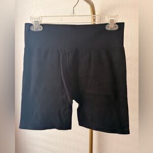 Gilly Hicks Black Seamless High Waist Biker Shorts | Size M